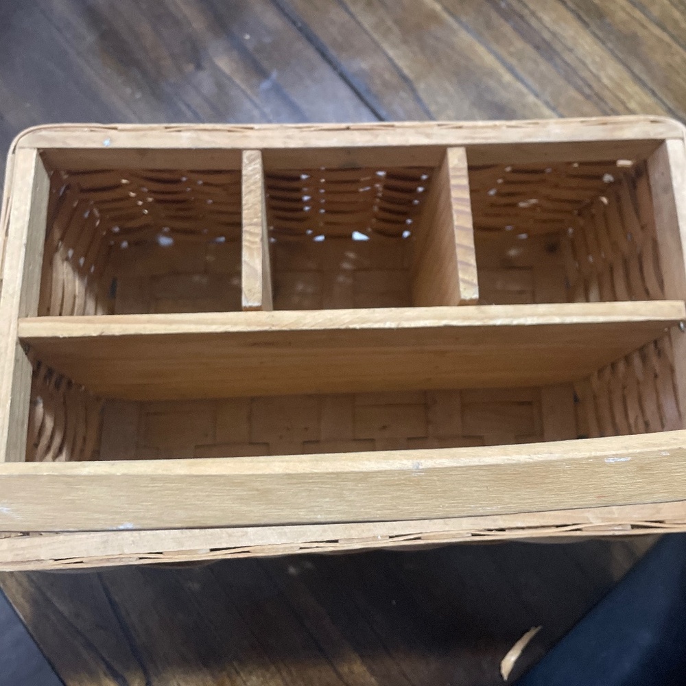 Wicker basket